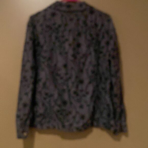 Chico’s Embroidered Jacket Size Medium - Picture 6 of 10